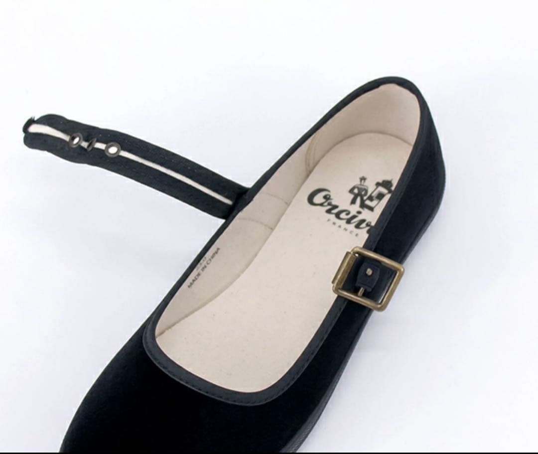 オーシバル　ベルベット　ストラップシューズ