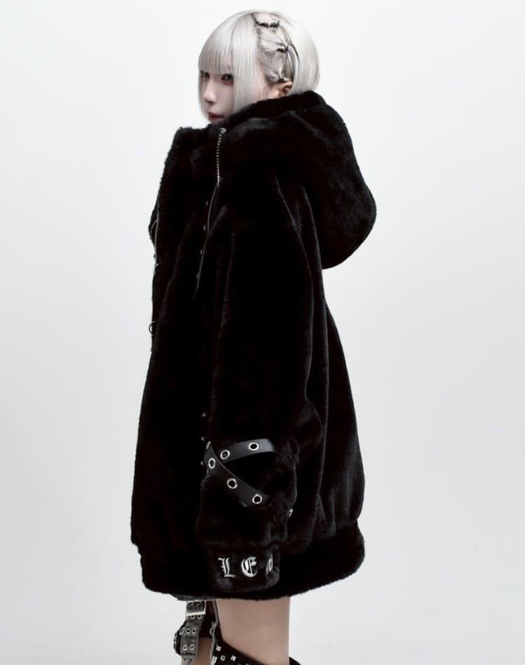 REFLEM【レフレム】ベルト付きハイネックファーパーカー　Black