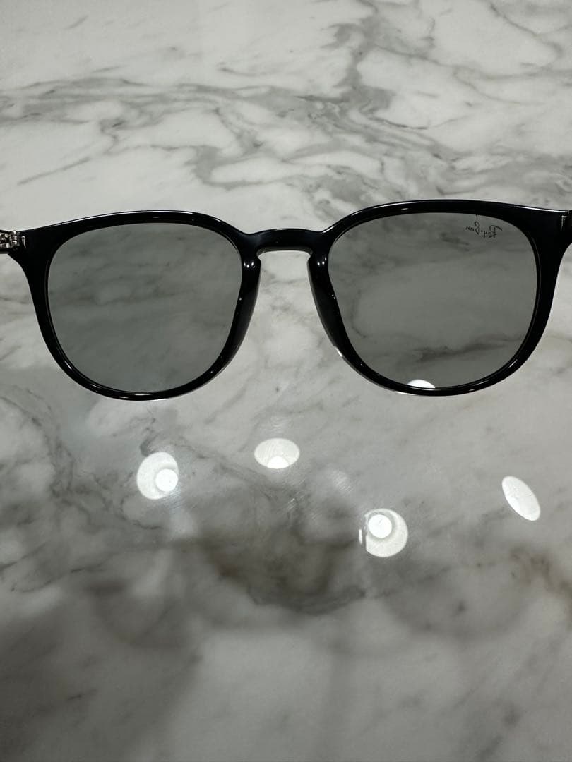 【極美品/着用2回】Ray-Ban レイバン RB4259F 601/87 53