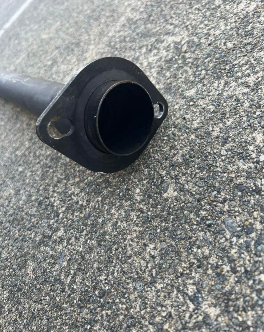 210系クラウンハイブリッド　中間ストレートマフラー