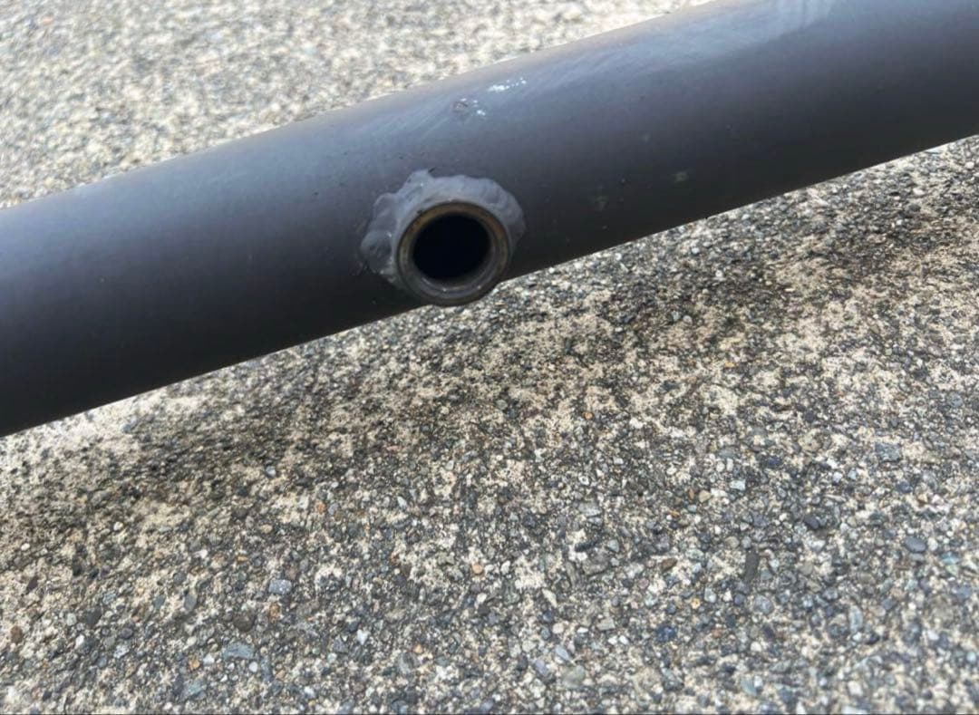 210系クラウンハイブリッド　中間ストレートマフラー