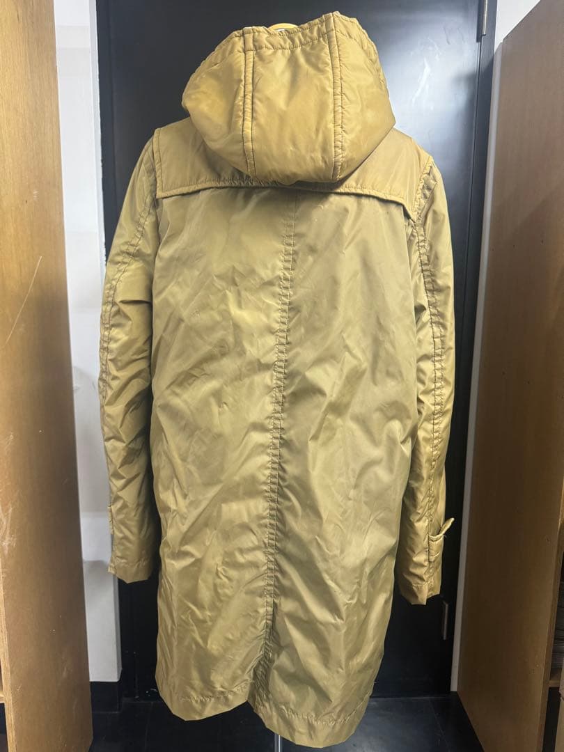 コムデギャルソン　カーキ コート