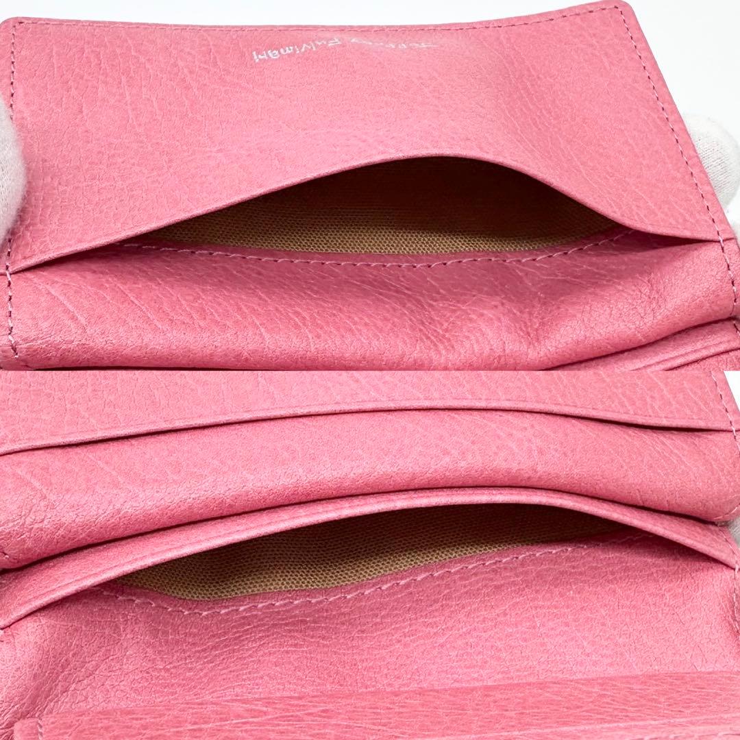 未使用✨ジェフリーフルビマーリ 二つ折り財布 レザー 女の子イラスト ピンク系