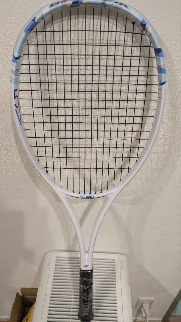 ヨネックス　ジオブレイク５０V新色