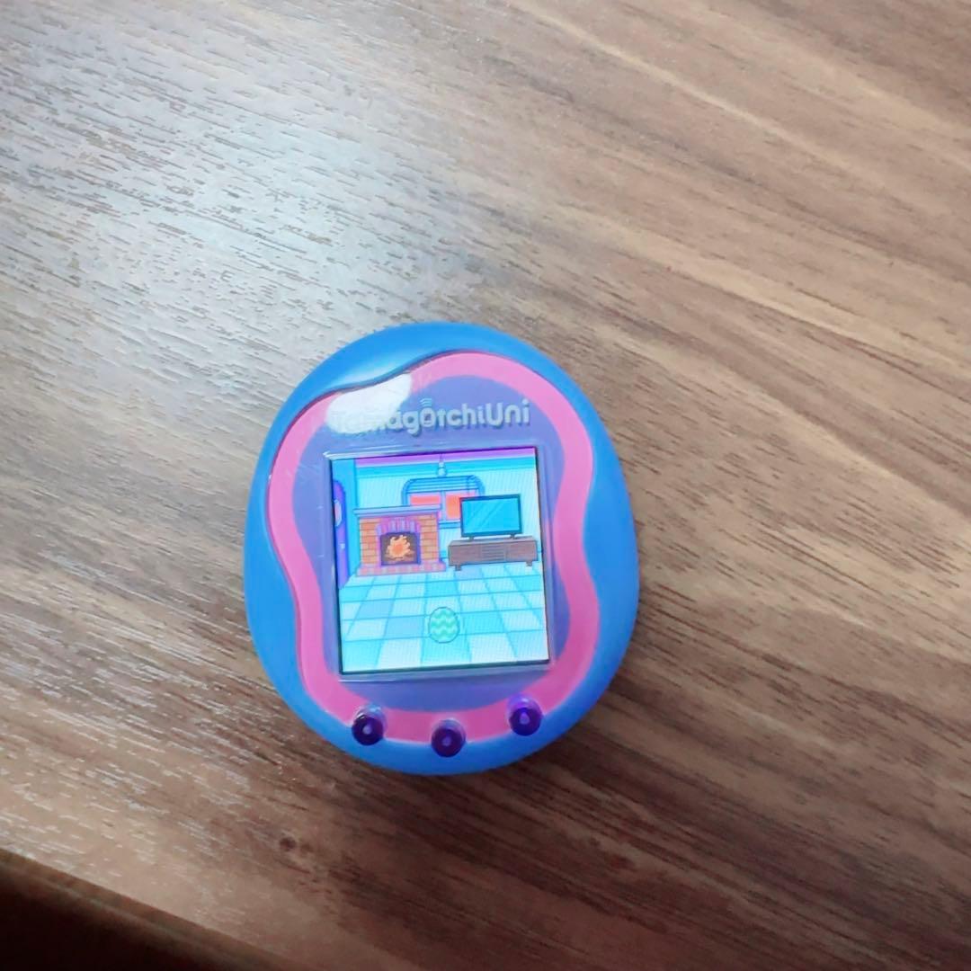 【商品名】 Tamagotchi Uni（たまごっち ユニ） ベルト付き