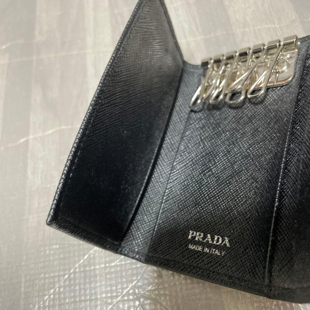 PRADA キーケース ☆