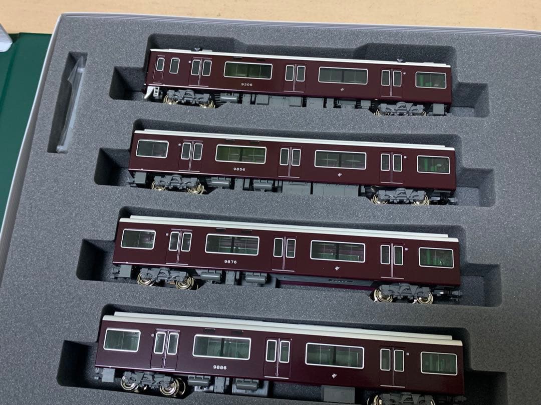 KATO 10-1365/1366 阪急9300系 京都線 基本+増結 8両