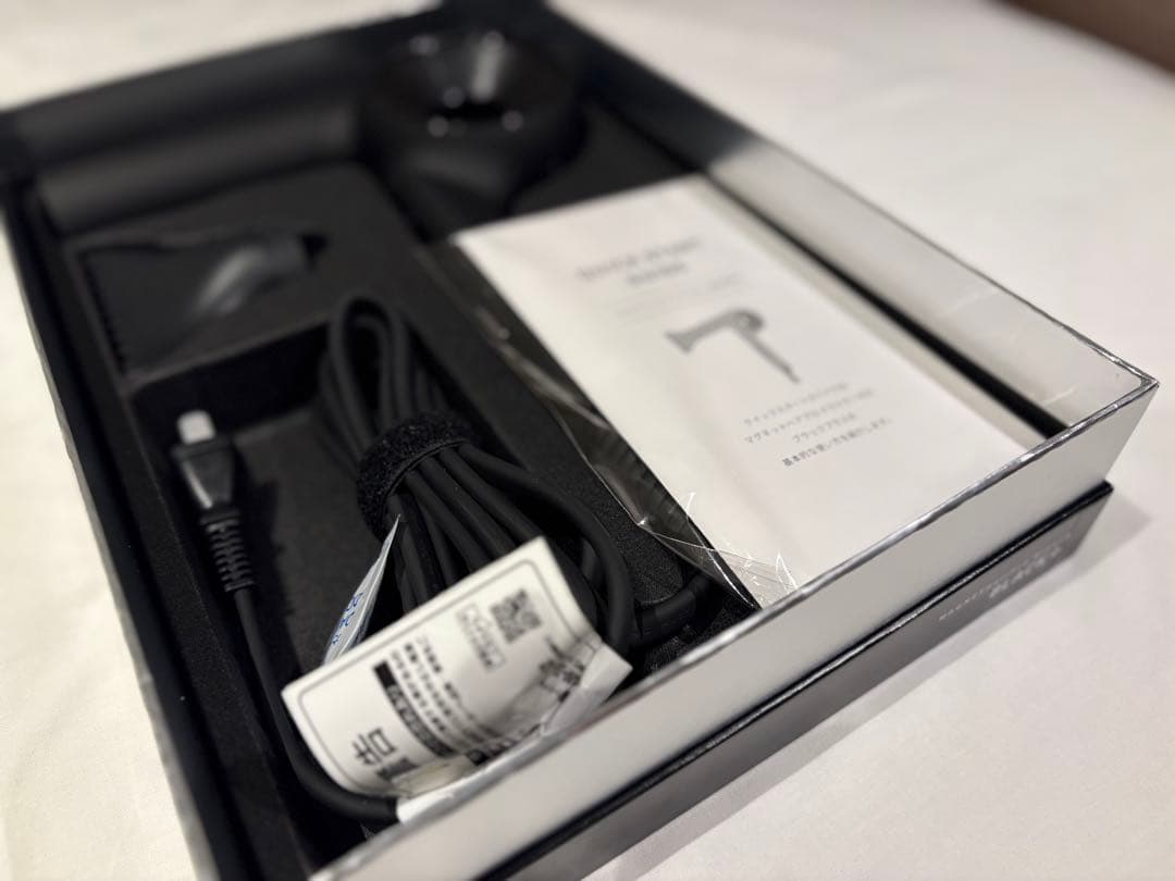 ヘアドライヤー MAGNET Half Pro BLACK+