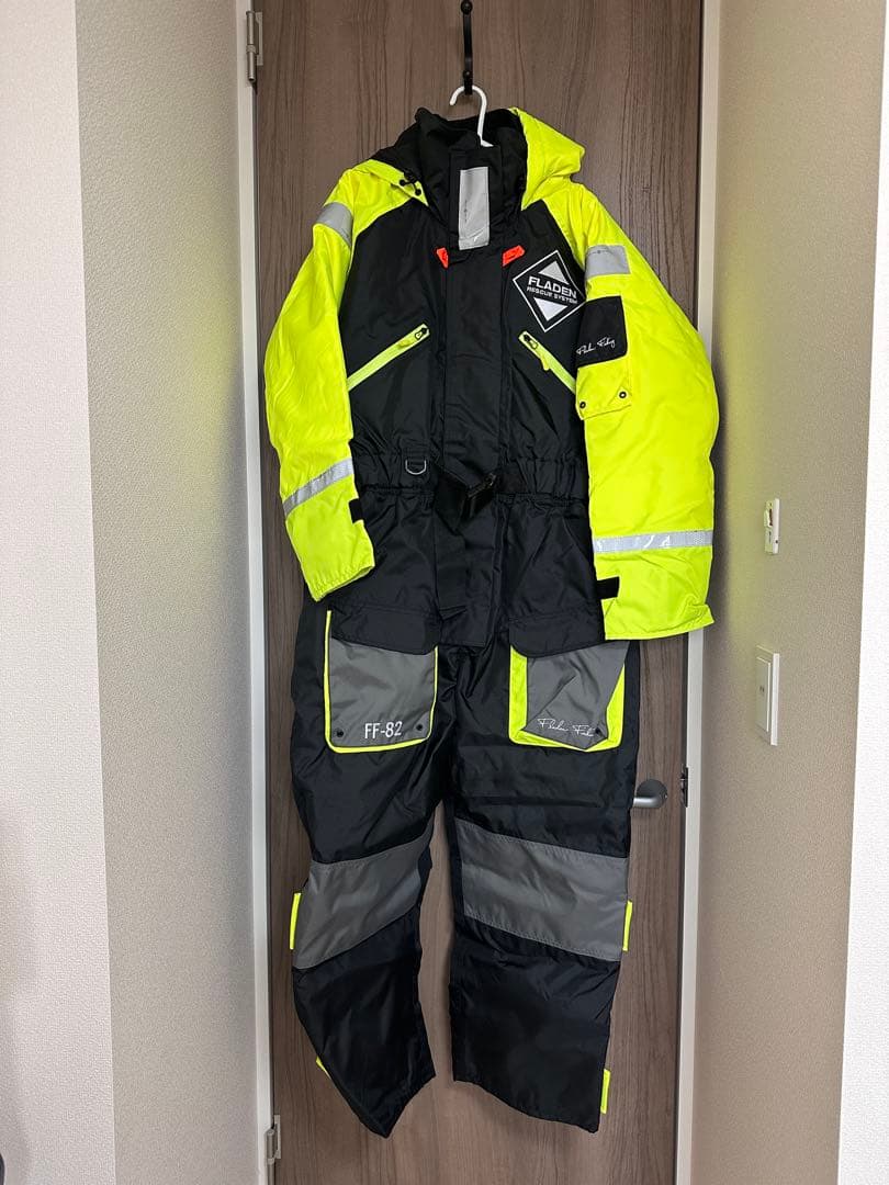 FLADEN RESCUE SYSTEM フィッシングスーツ