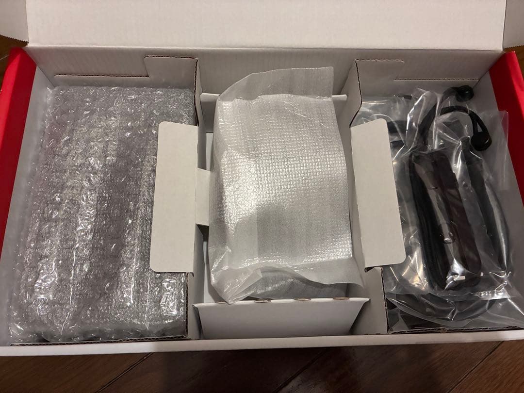 ニンテンドースイッチ 本体 フィルム2枚のおまけつき