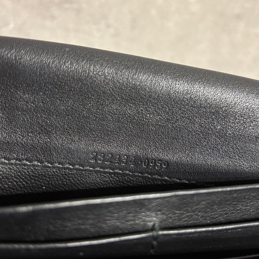 美品 GUCCI シマ インターロッキング フラップ ブラック 長財布