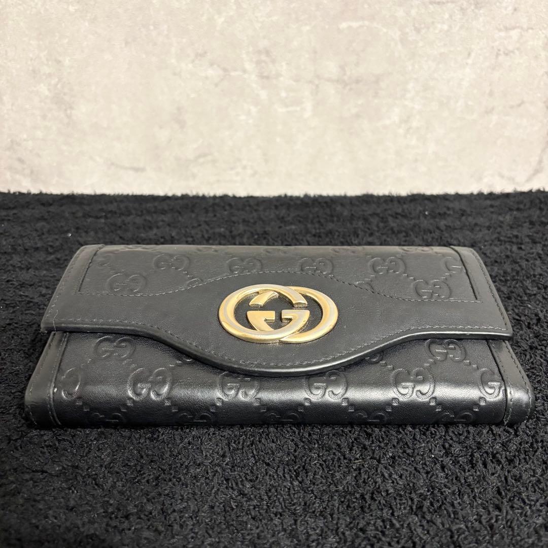 美品 GUCCI シマ インターロッキング フラップ ブラック 長財布