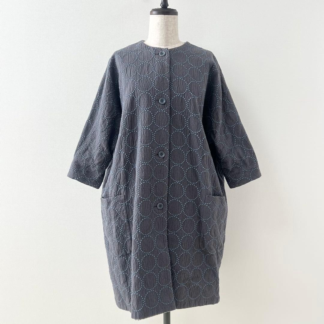 ミナペルホネン　tambourine タンバリン　リバーシブルコート　刺繍