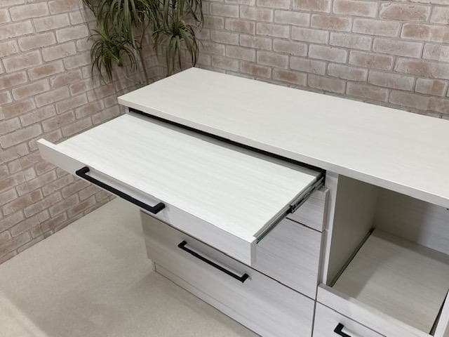 カウンター　キッチン　120幅　国産　レンジ台　収納　ホワイト　新品