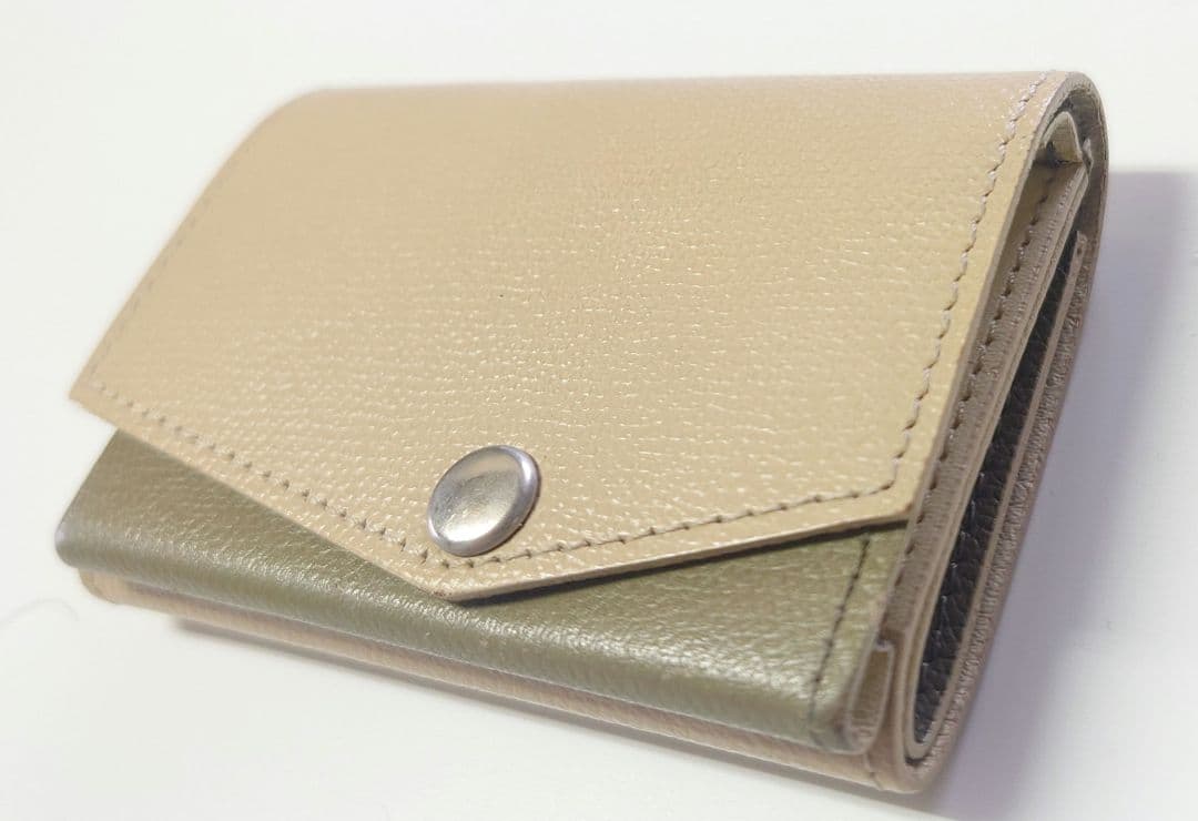 ✨ほぼ未使用✨abrAsus アブラサス 小さい財布 アイボリー モスグリーン