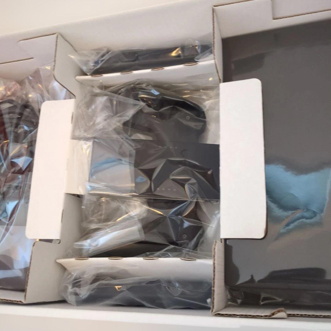 美品☆新品未使用の部品有　Nintendo Switch 本体