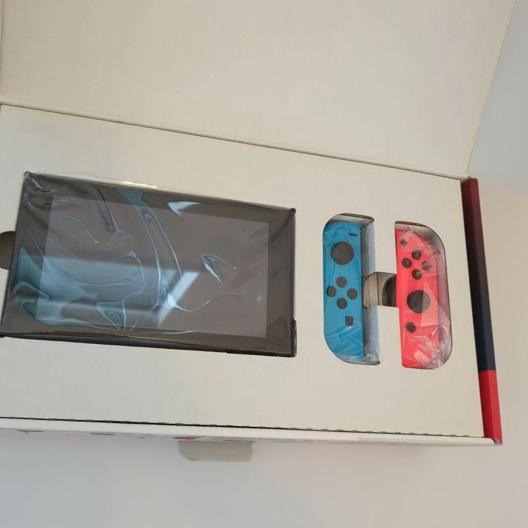 美品☆新品未使用の部品有　Nintendo Switch 本体