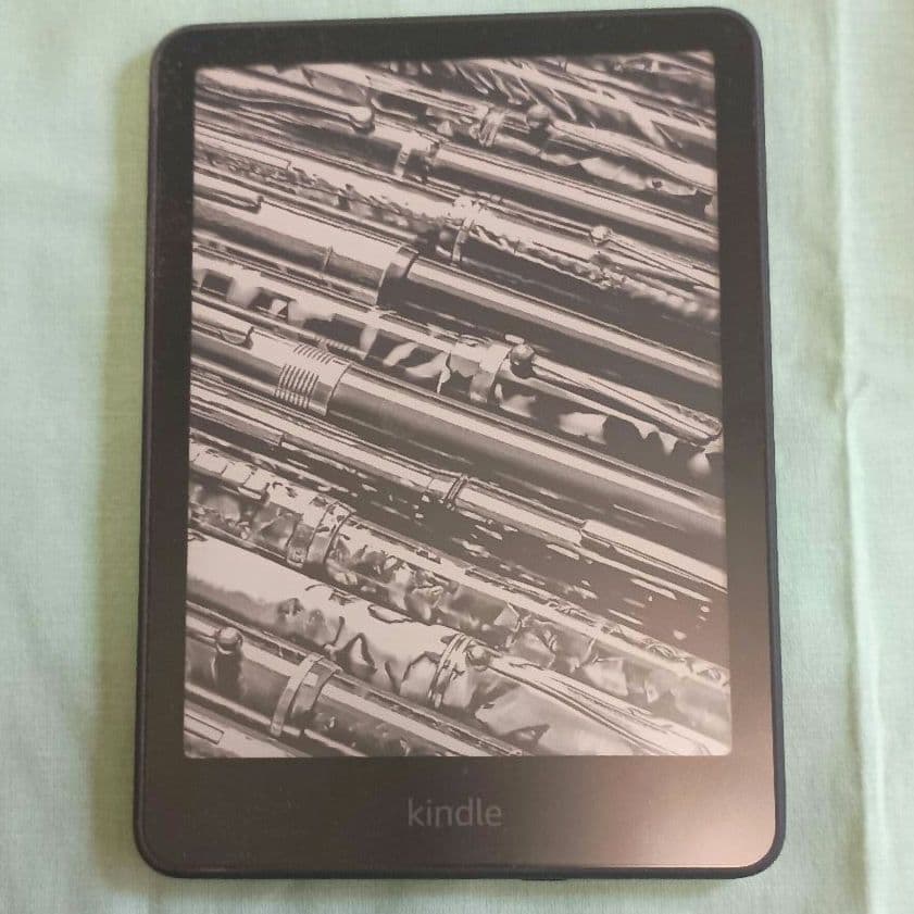 New Kindle Paperwhite 16GB 保護シート付き