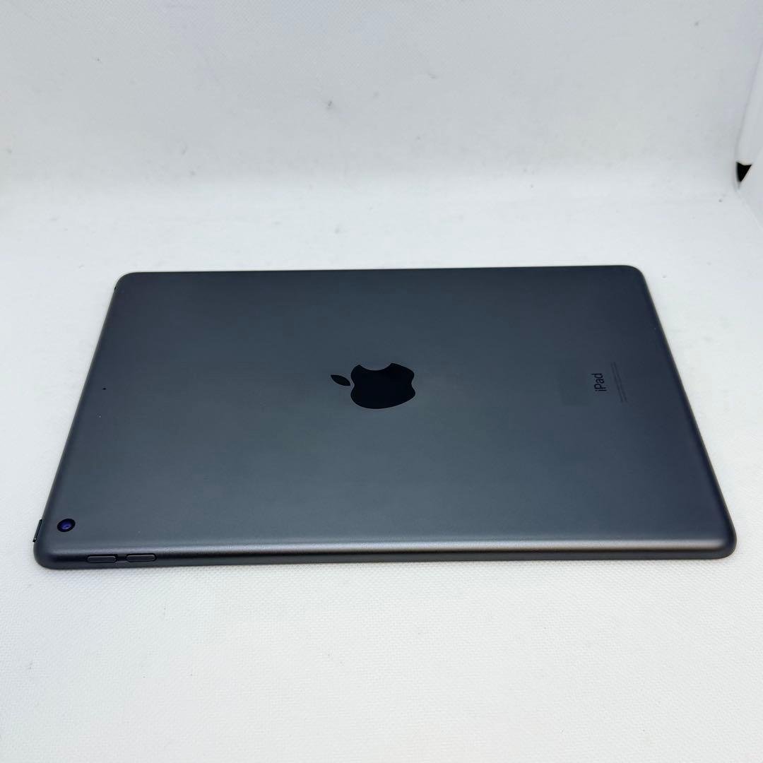 【良品】iPad 第7世代 32GB Wi-Fiモデル スペースグレイ