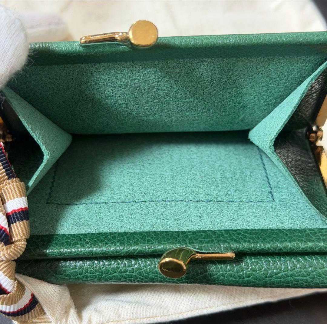 {新品未使用} イルビゾンテ 二つ折り がま口 財布 グリーン