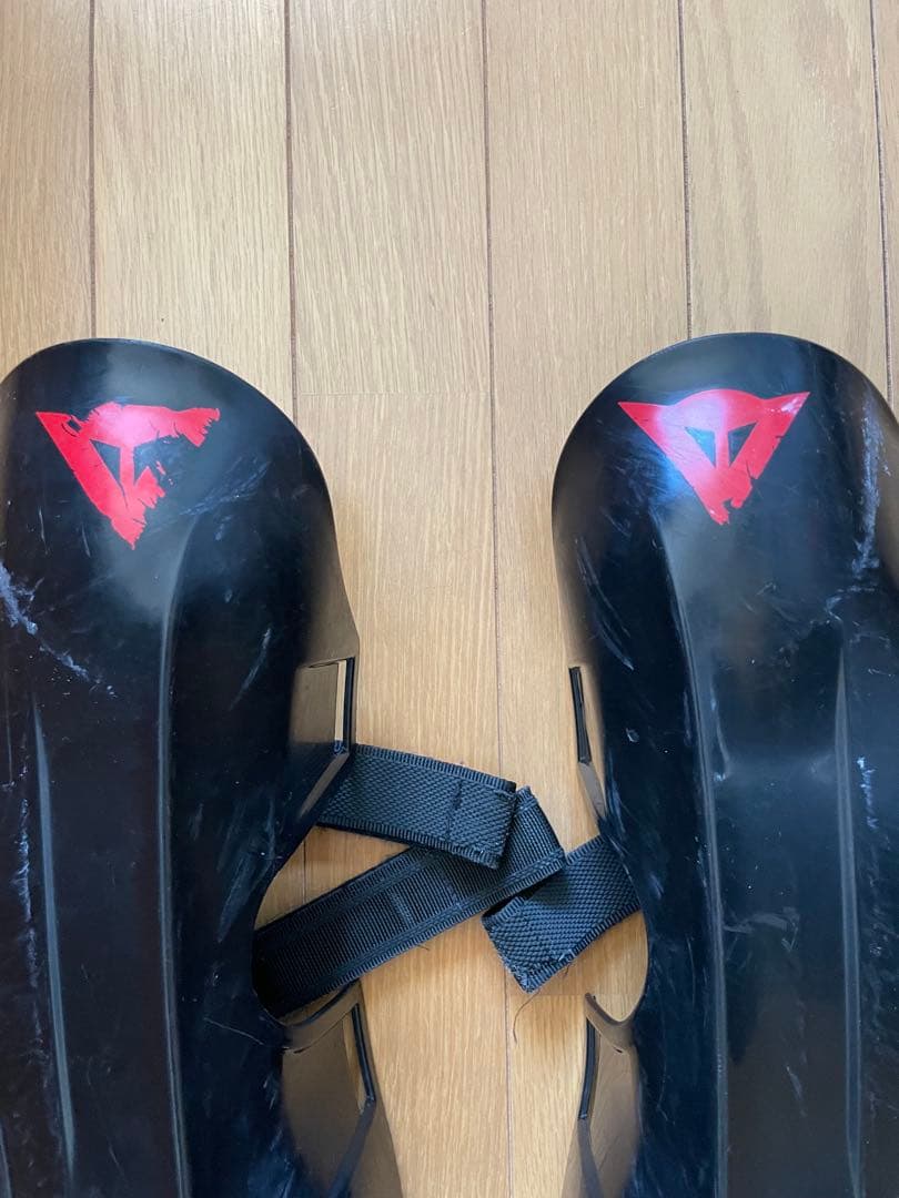 Dainese ダイネーセ　SL レガース　シンガード