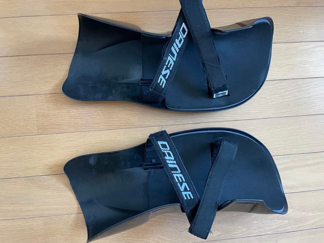 Dainese ダイネーセ　SL レガース　シンガード