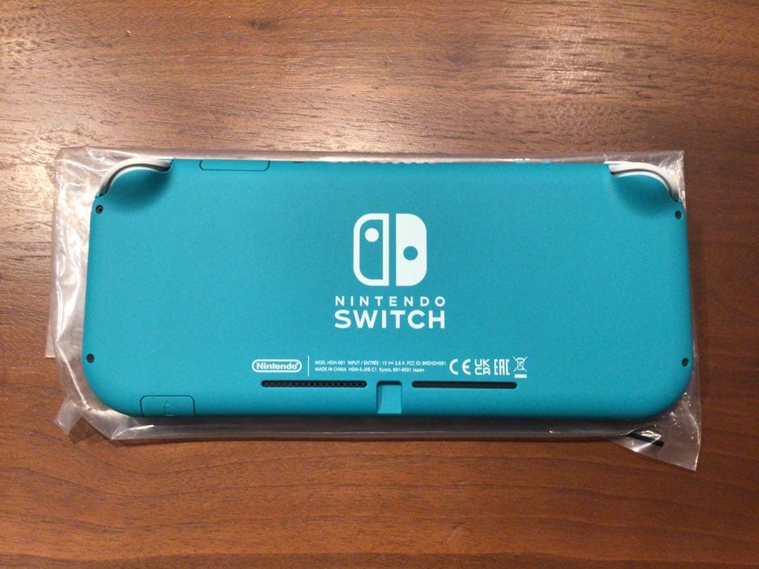 Nintendo Switch Lite ターコイズ　& あつまれどうぶつの森