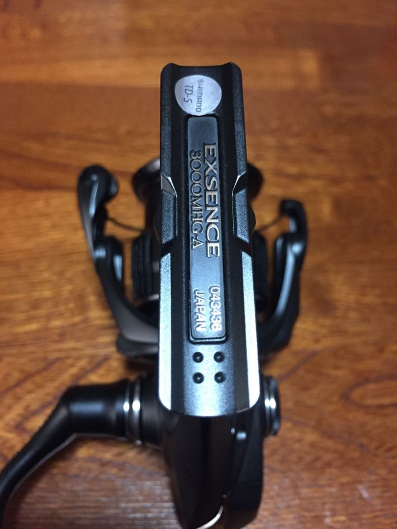 SHIMANO 21EXSENCE 3000MHG リール