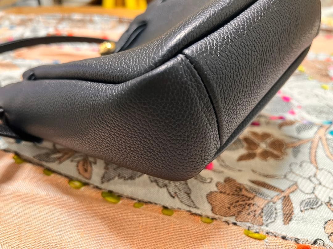 トリーバーチ　ロミー スモールクロスボディバッグ