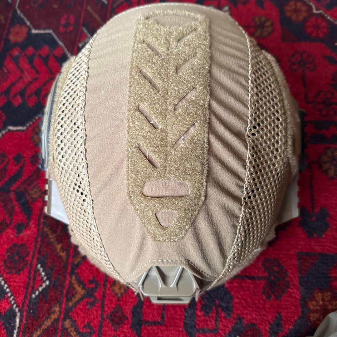 【実物】チームウェンディ　TEAM WENDY ヘルメット