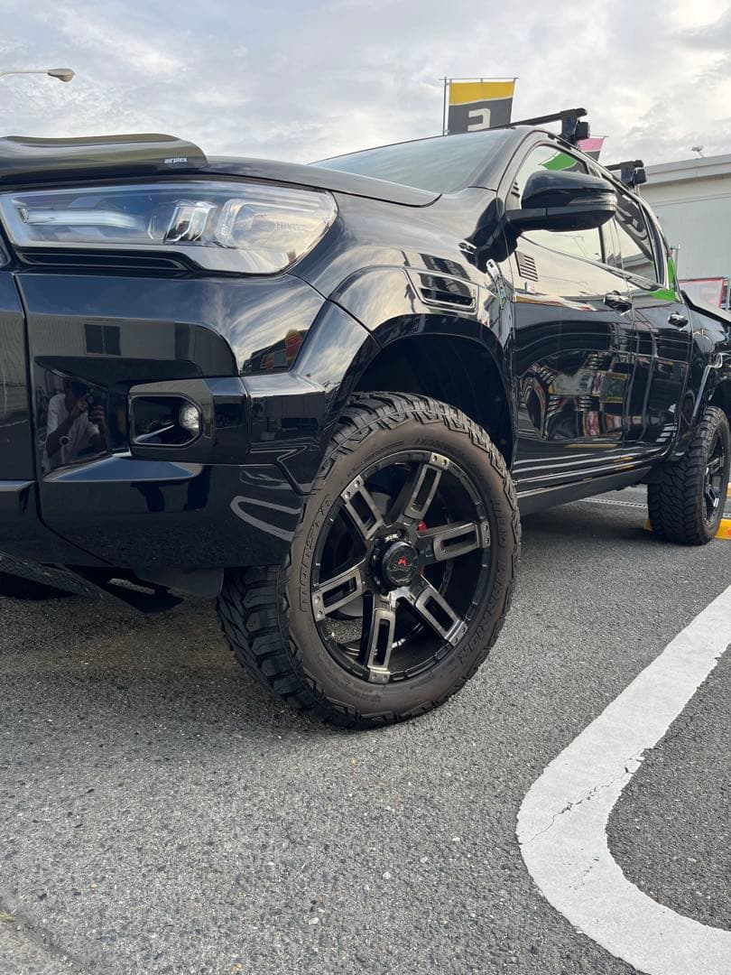 ハイラックスGUN125用　E-BOARD電動サイドステップ【はーちゃん専用】