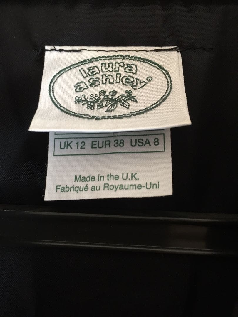 kaede 【英国で購入/未使用品】★ローラアシュレイ 黒ロングワンピース