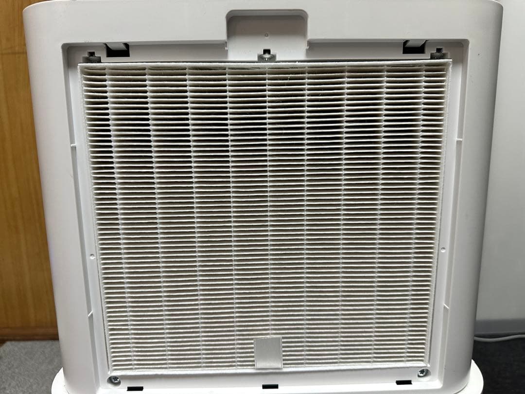 アイリスオーヤマ 空気清浄機能付　除湿機 PD-A140-W　2021年製