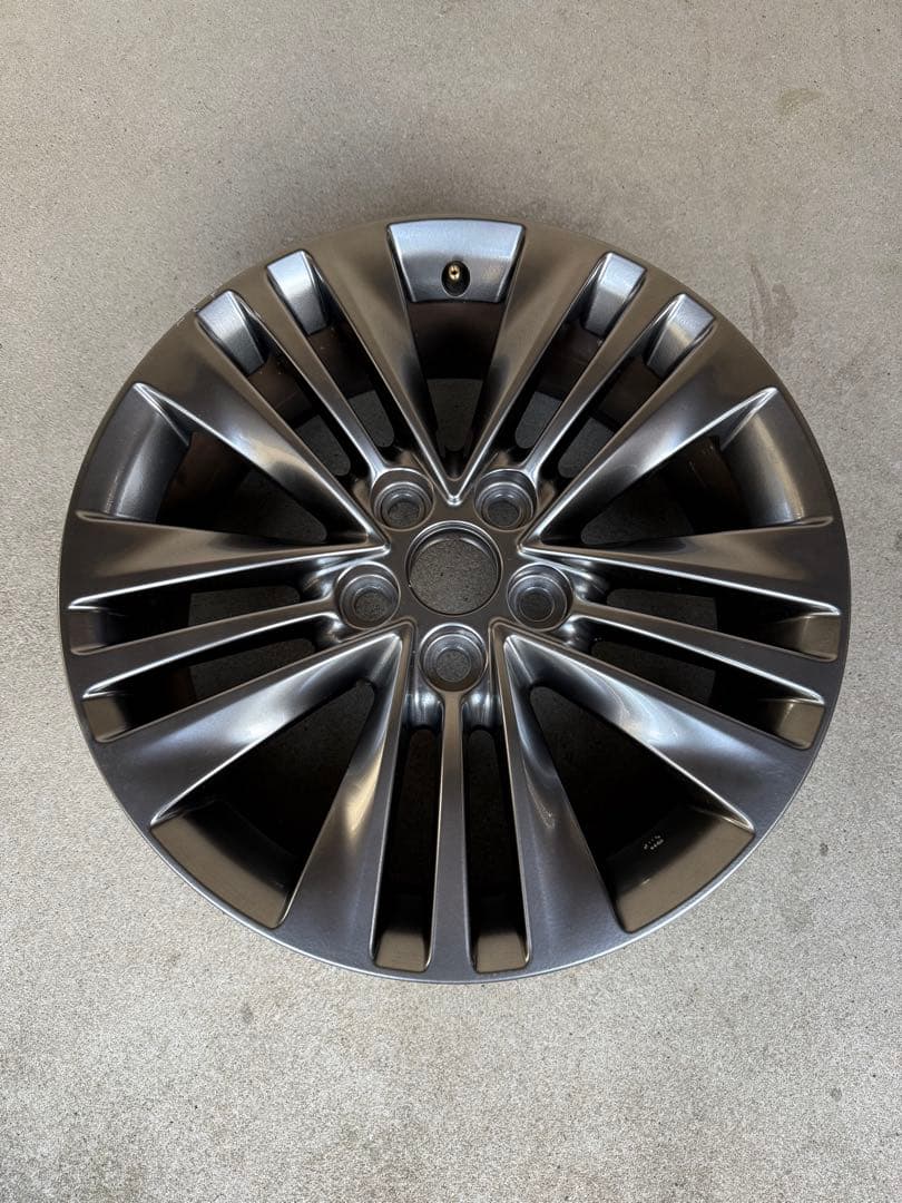 現行40アルファード純正ホイール 1本
