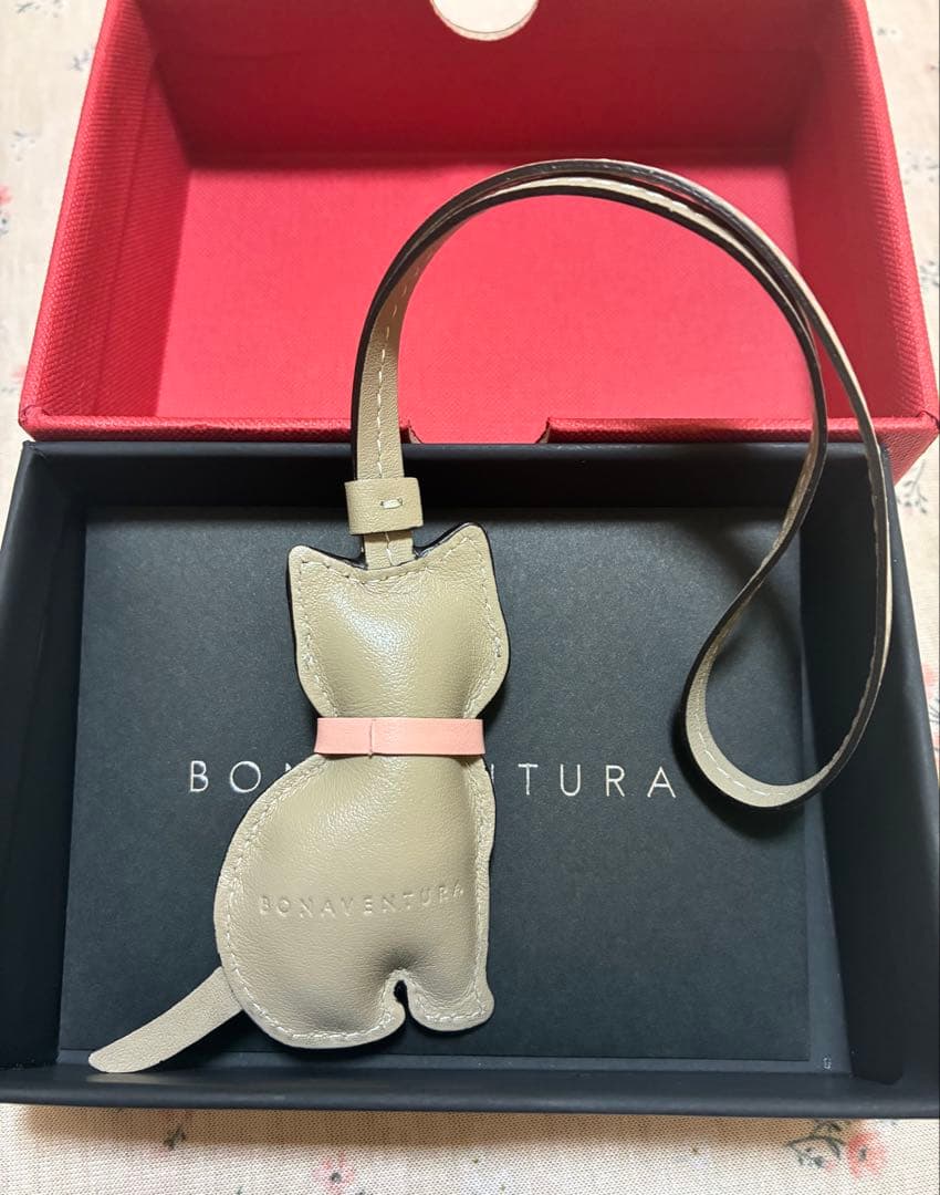 BONAVENTURA ボナベンチュラ アニマルチャーム 猫 (キャット)