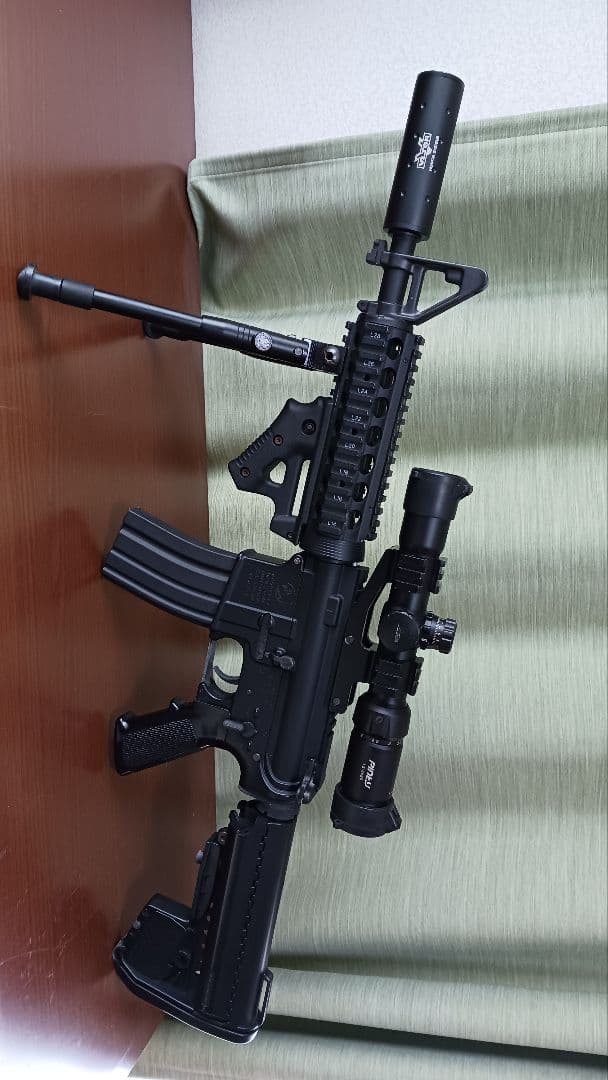 マルイ次世代電動ガン M4CQB