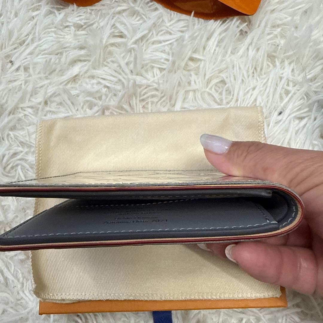 LOUIS VUITTON ミラーラインAW2021限定 二つ折り財布 シルバー