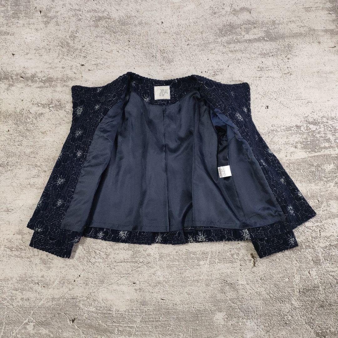 Sally Scott　フラワー刺繍 太畝コーデュロイ ノーカラージャケット