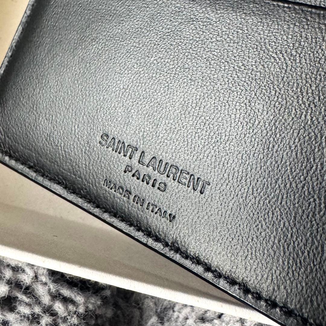 SAINT LAURENT クロコ型押し エンボスレザー 二つ折り財布 ブラック