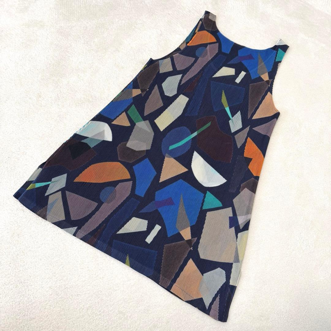 極美品✨PLEATS PLEASE プリーツ　総柄　チュニック　Lサイズ