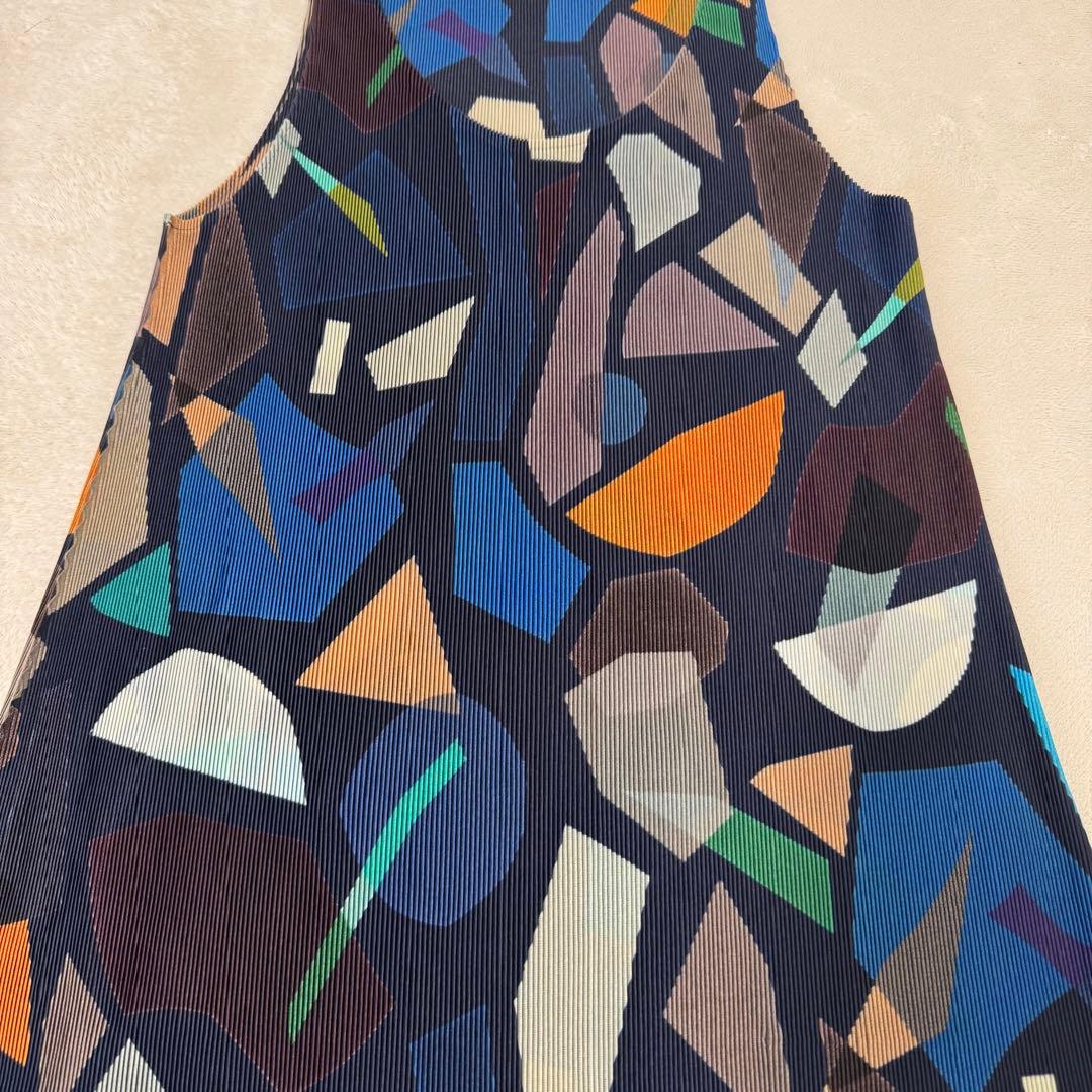 極美品✨PLEATS PLEASE プリーツ　総柄　チュニック　Lサイズ