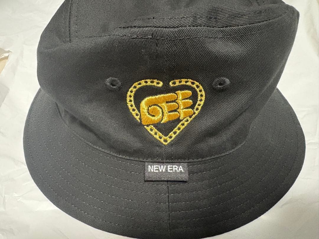 ゆ*う様 ジョジョの奇妙な冒険 黄金の風 NEW ERA　Bucket-01M/