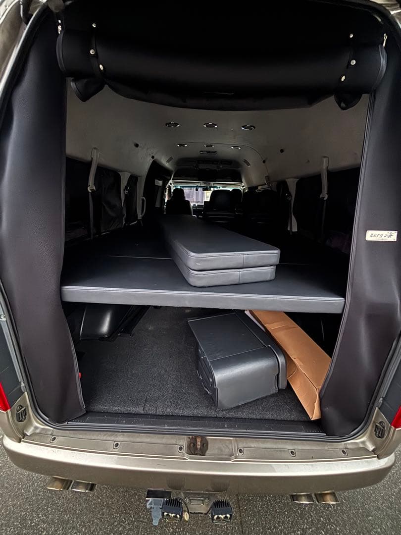 専用ハイエース200系グランドキャビン　ベッドキッド　M.flat