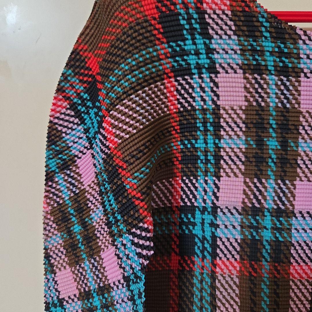 me マルチカラー チェック柄 長袖トップス