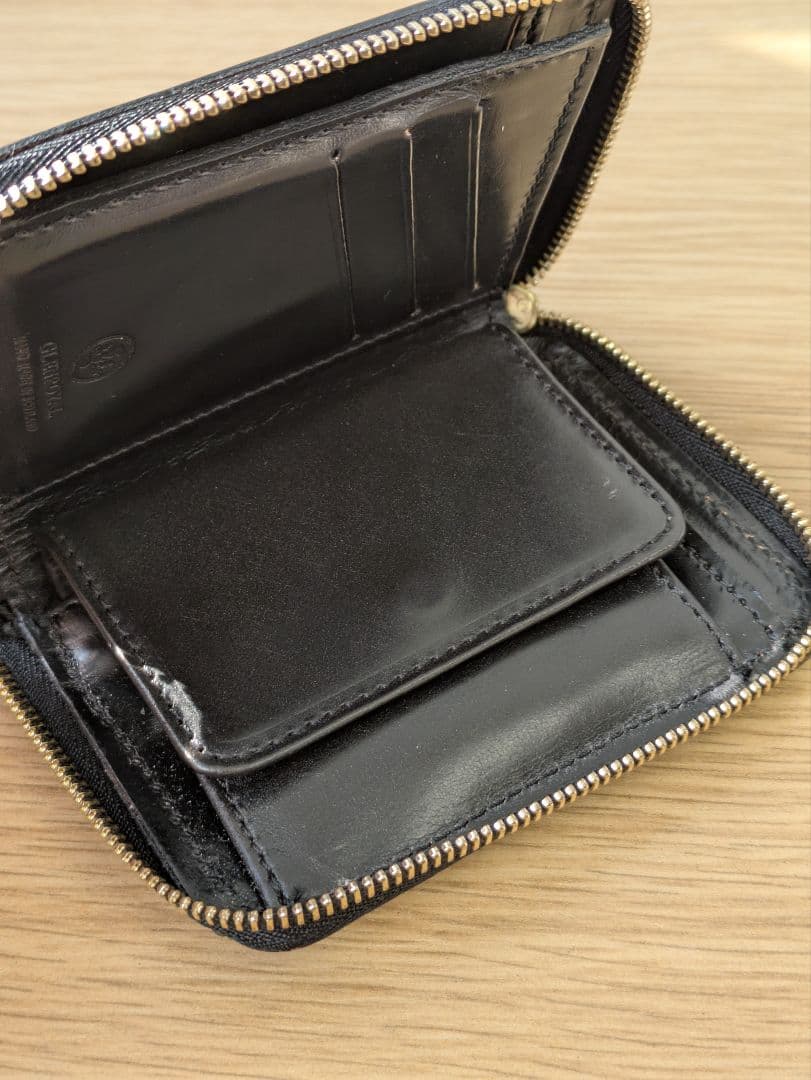CLERK  グレンロイヤル 黒 レザー 二つ折り財布