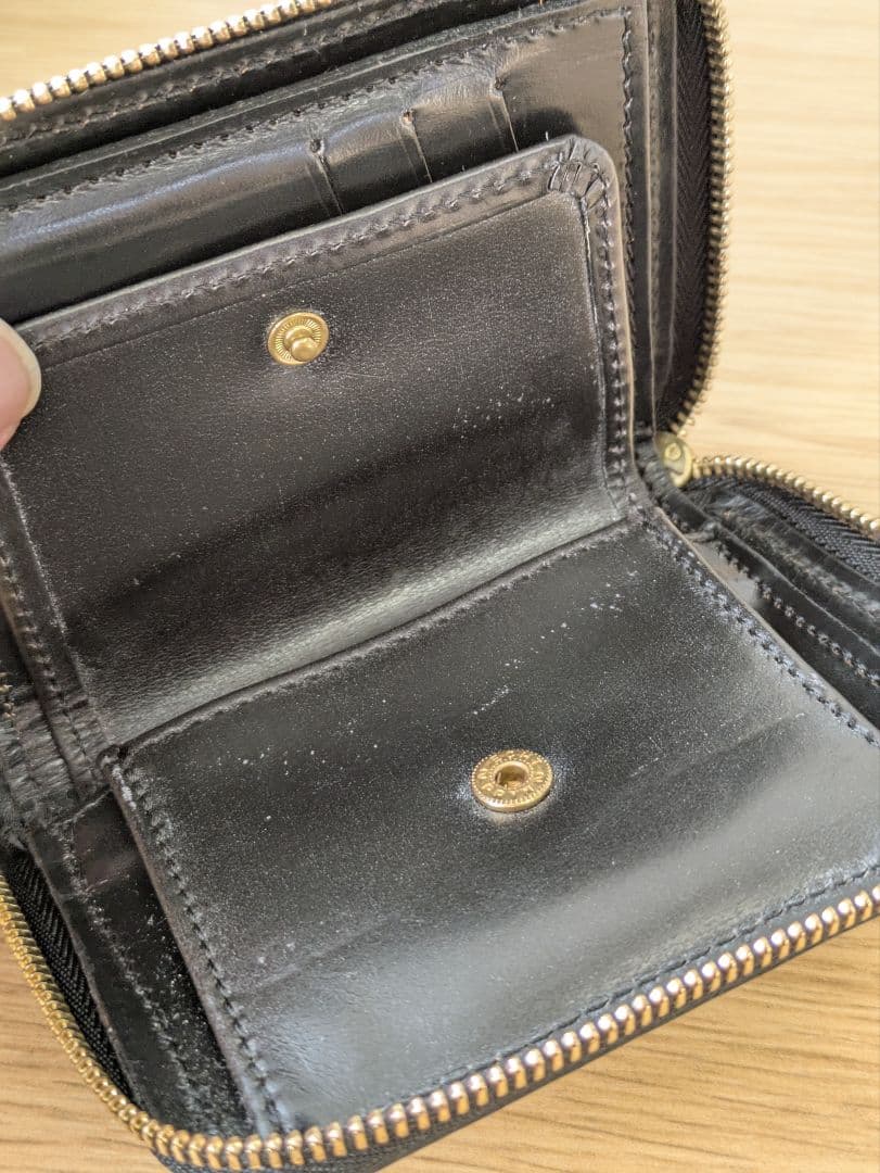 CLERK  グレンロイヤル 黒 レザー 二つ折り財布