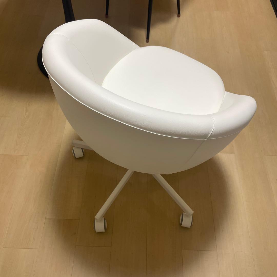 【9/30まで最終価格】IKEAホワイトラウンドデスクチェア 回転チェア