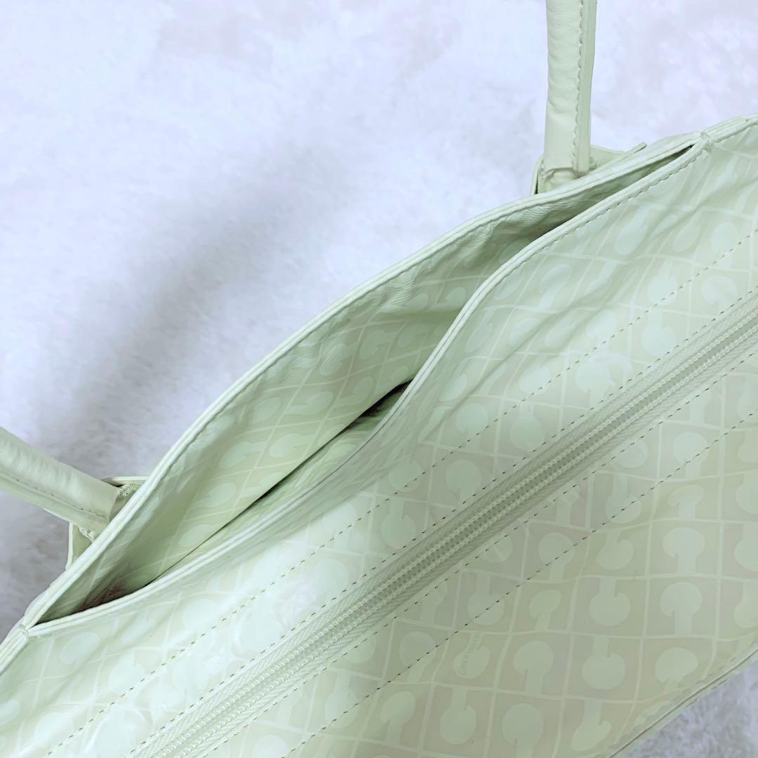 【kyaco】美品♪ ゲラルディーニ ソフティ レザーハンドル トート