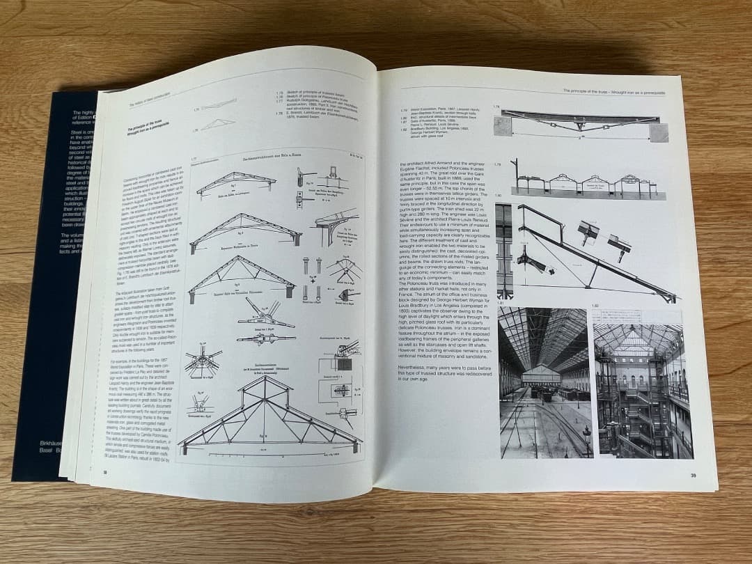 Steel + Glass Construction Manual　２冊セット