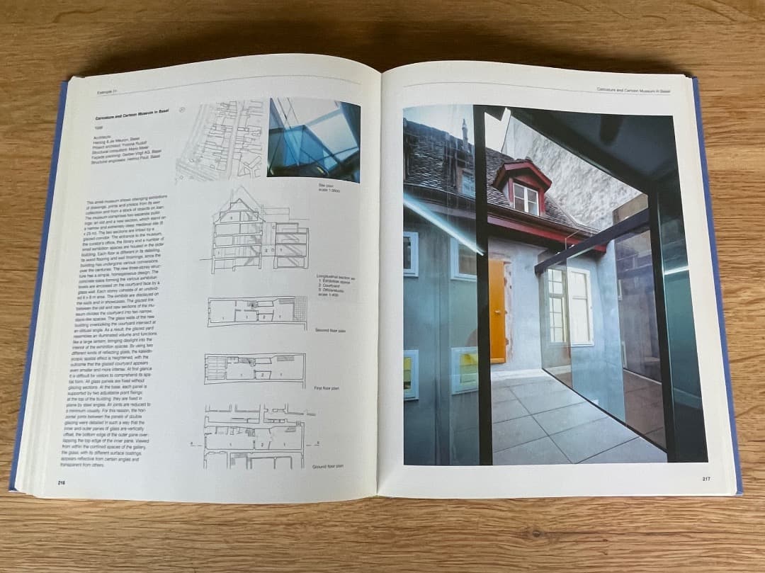 Steel + Glass Construction Manual　２冊セット